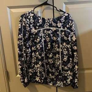 FLORAL BLOUSE